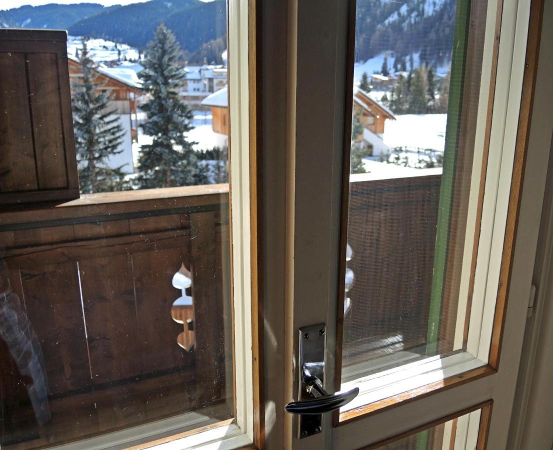 Garni Gabrieli Bed and Breakfast Corvara Exteriör bild