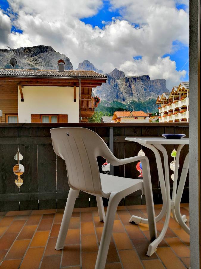 Garni Gabrieli Bed and Breakfast Corvara Exteriör bild