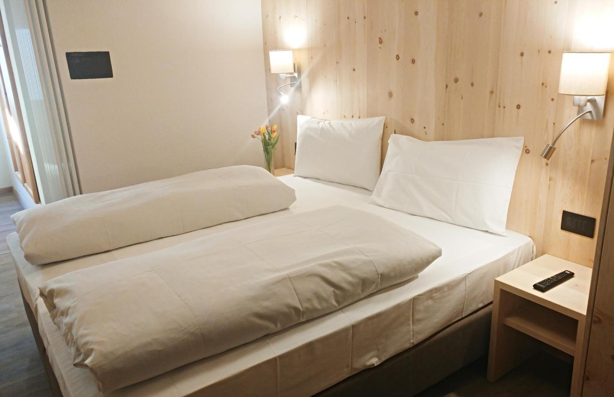 Garni Gabrieli Bed and Breakfast Corvara Rum bild