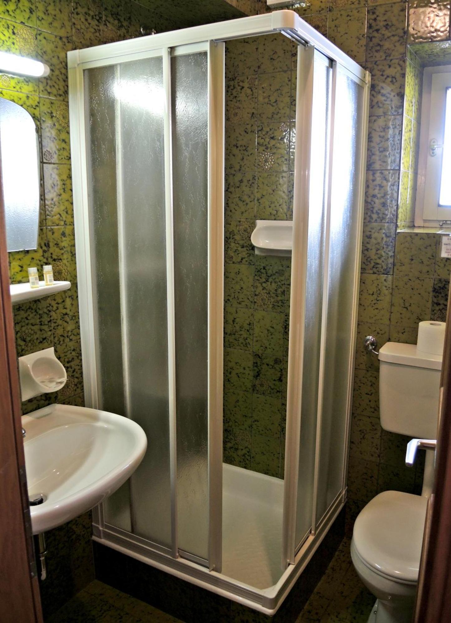Garni Gabrieli Bed and Breakfast Corvara Rum bild